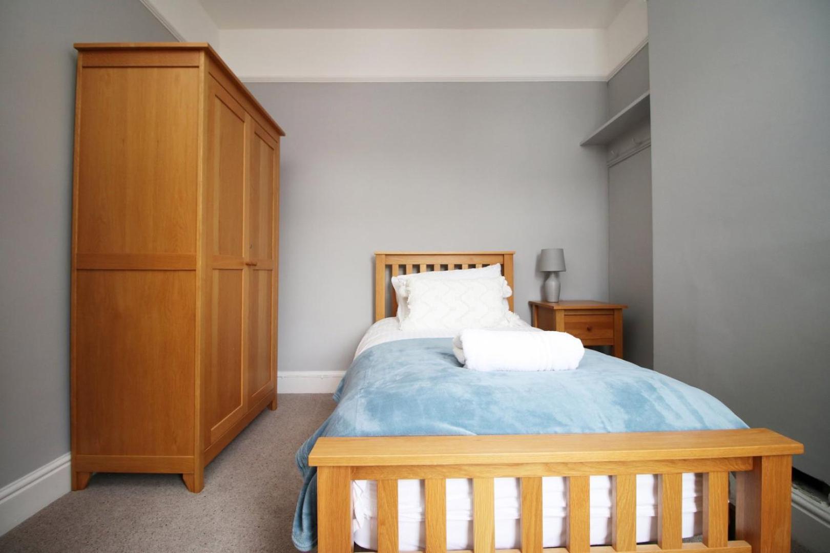 Quiet And Spacious 3 Bedroom Κάρντιφ Εξωτερικό φωτογραφία