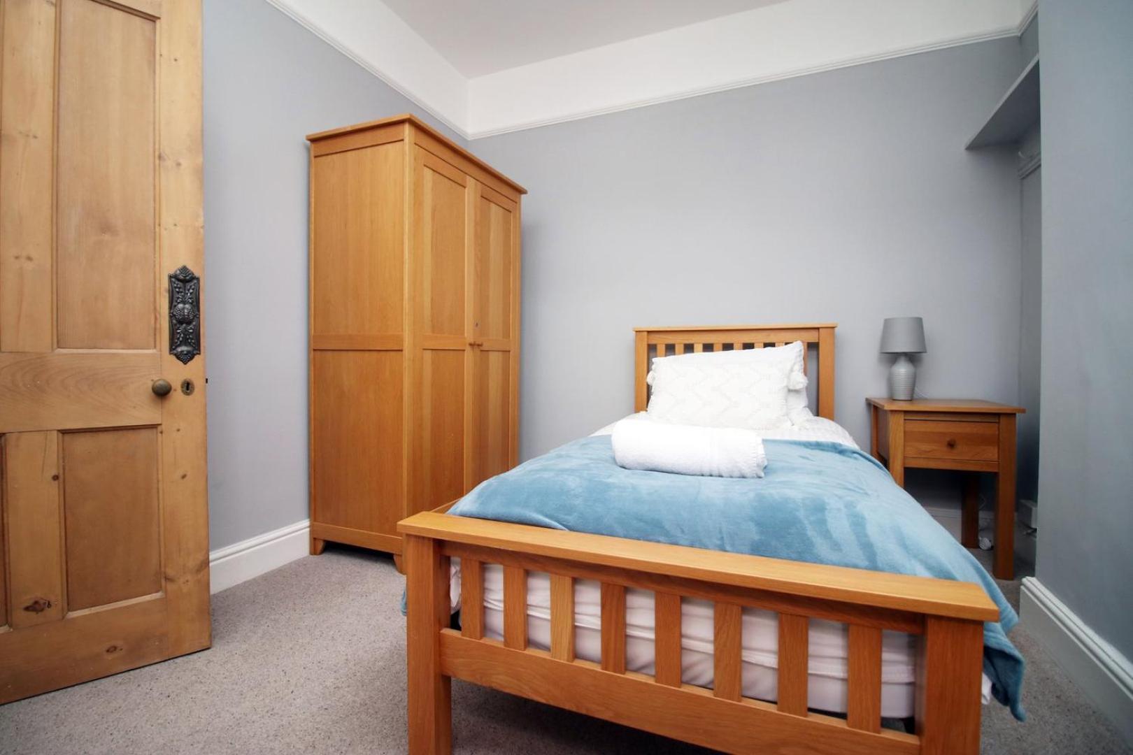 Quiet And Spacious 3 Bedroom Κάρντιφ Εξωτερικό φωτογραφία